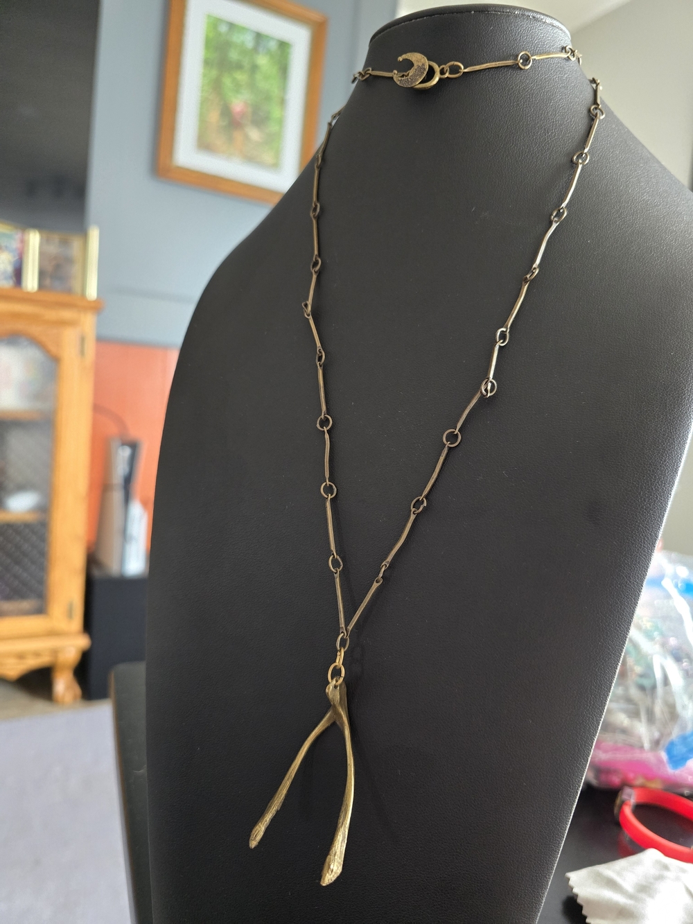 Vintage Gold-Tone Wishbone Pendant Necklace